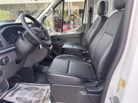 2025 Ford Transit 250