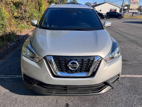 2020 Nissan Kicks SV