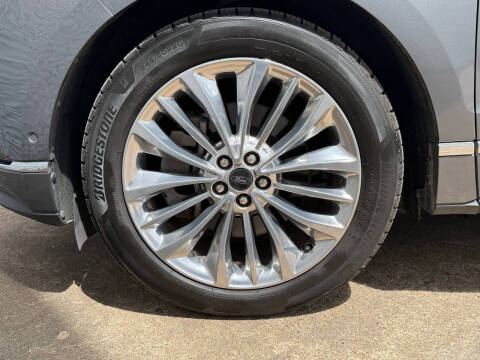 2021 Ford Edge Titanium