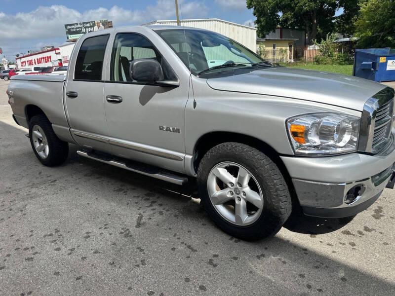2008 Dodge Ram 1500 SLT Big Horn Quad Cab SWB's photo