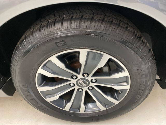 2017 Nissan Armada Platinum