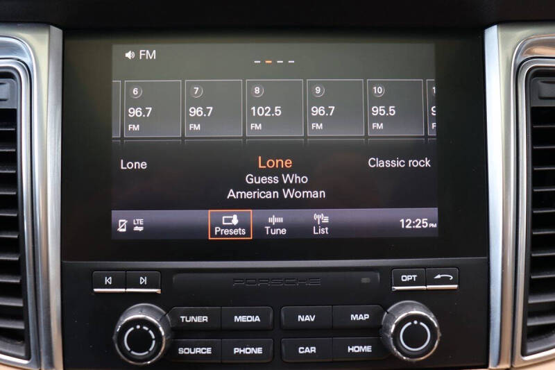 2017 Porsche Macan S