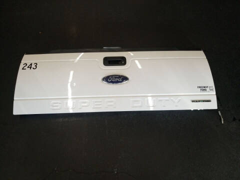 2015 FORD SUPERDUTY NEW TAKEOFF F250 F350 F450 TAILGATE for sale at Refleet LLC in Phillipsburg NJ