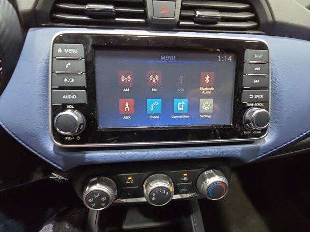 2025 Nissan Versa SV