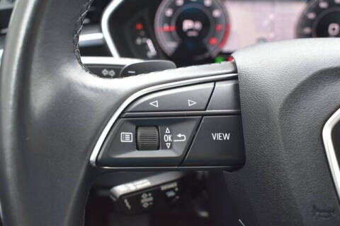 2022 Audi Q3 quattro S line Prem Plus 45 TFSI