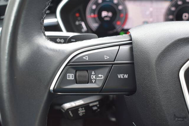 2022 Audi Q3 quattro S line Prem Plus 45 TFSI