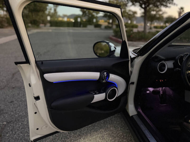 2015 MINI Hardtop 4 Door Cooper S