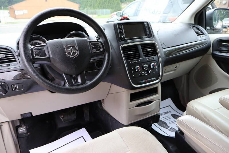 2017 Dodge Grand Caravan SE