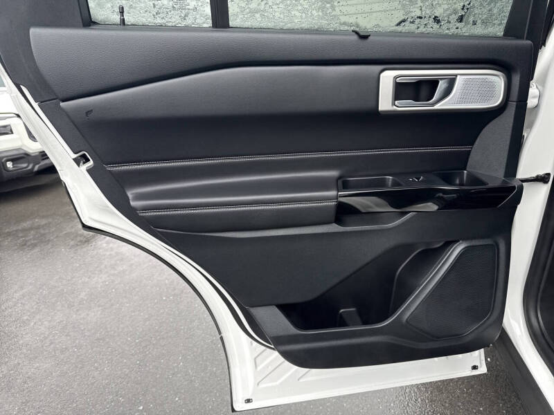 2024 Ford Explorer ST