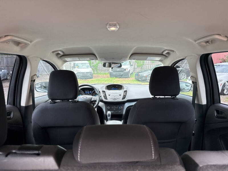 2019 Ford Escape S