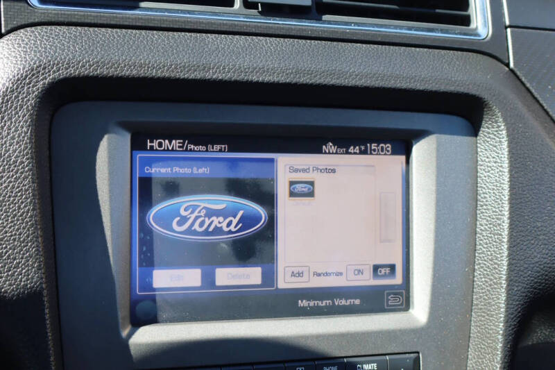 2011 Ford Mustang GT Premium