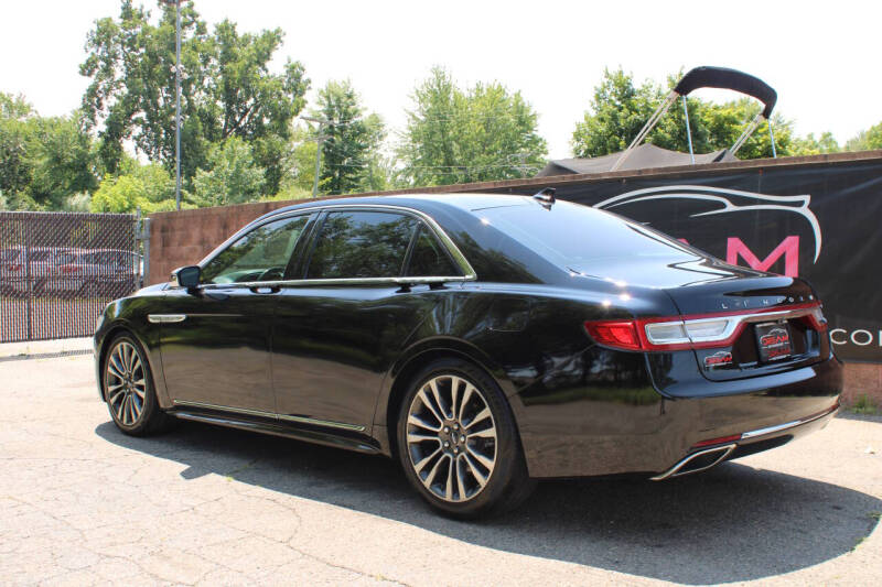 2018 Lincoln Continental Select