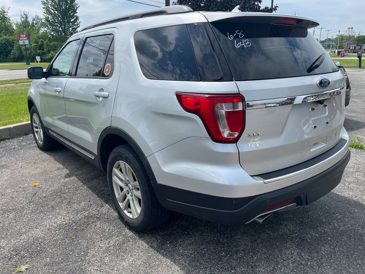 Silver 2018 Ford Explorer XLT AWD XLT 4dr SUV 6