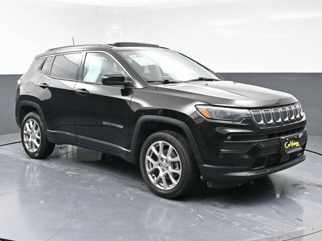 2022 Jeep Compass Latitude Lux