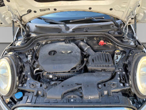 2016 MINI Hardtop 4 Door Cooper