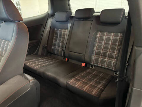 2010 Volkswagen GTI Base PZEV