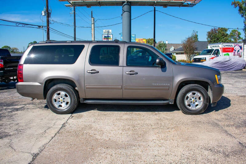 2012 Chevrolet Suburban LS