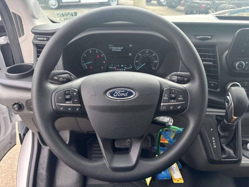 2025 Ford Transit