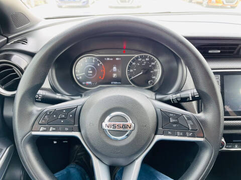 2018 Nissan Kicks SV