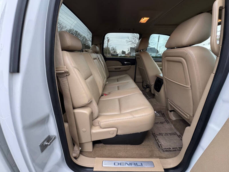 2014 GMC Sierra 2500HD Denali