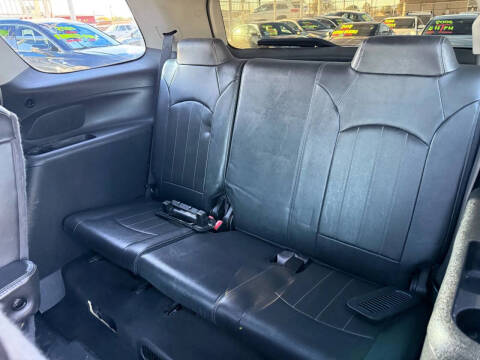 2016 GMC Acadia Denali