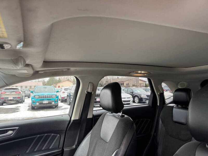 2017 Ford Edge Sport