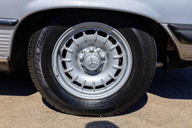 1982 Mercedes-Benz 380-Class 380 SL