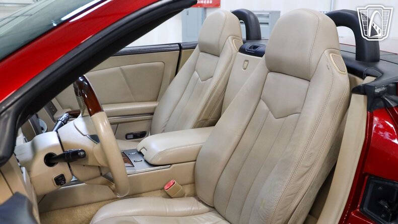 2008 Cadillac XLR