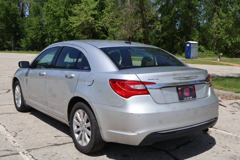 2012 Chrysler 200 Touring