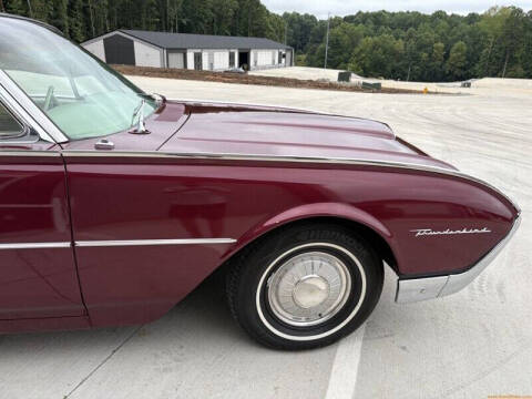 1961 Ford Thunderbird