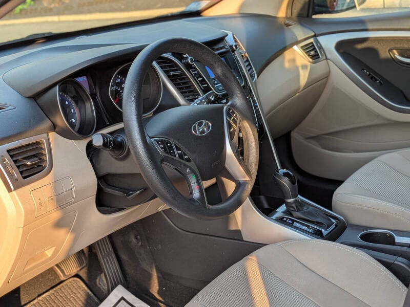 2017 Hyundai Elantra GT