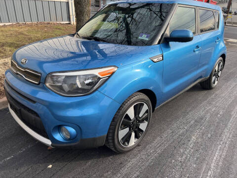 2018 Kia Soul for sale at UNION AUTO SALES in Vauxhall NJ