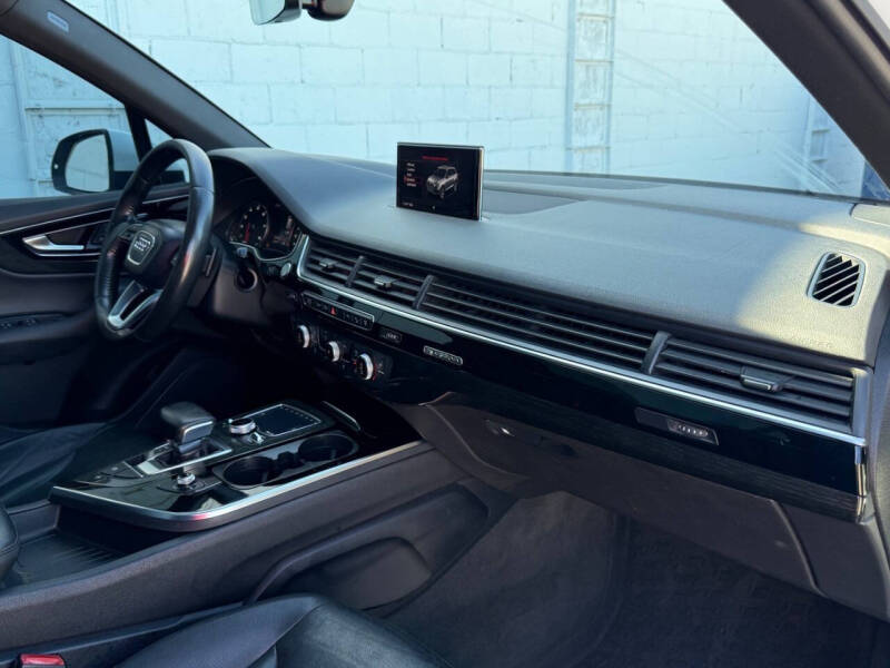 2017 Audi Q7 2.0T quattro Premium
