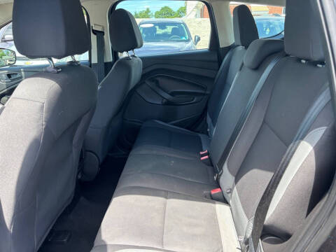 2015 Ford Escape S