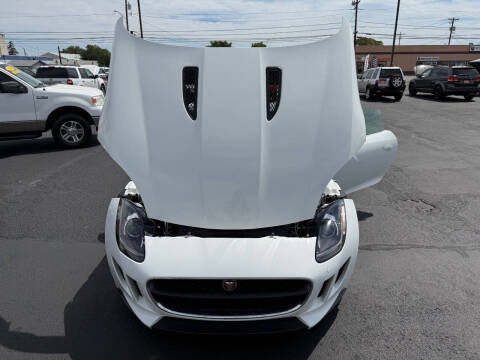 2017 Jaguar F-TYPE Premium