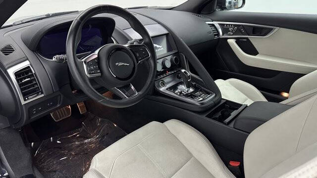 2021 Jaguar F-TYPE P300