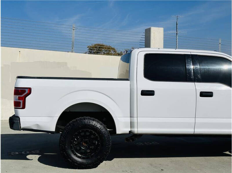 2018 Ford F-150 XLT photo 14