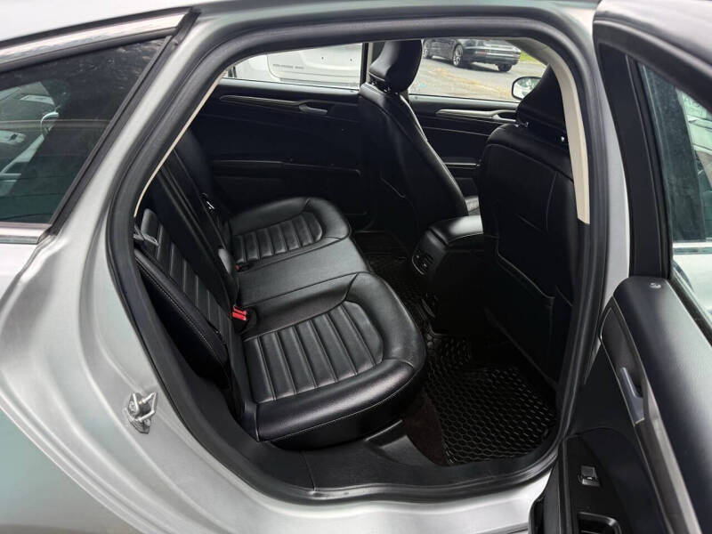 2017 Ford Fusion Energi SE Luxury