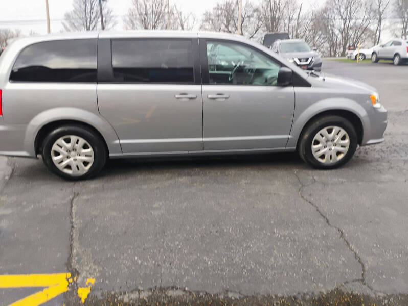 2018 Dodge Grand Caravan SE Plus