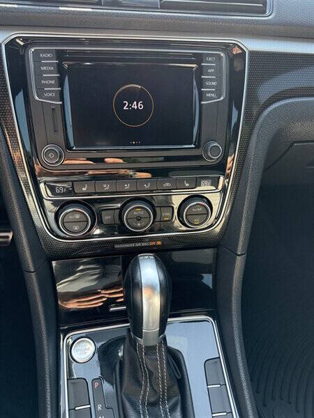 2018 Volkswagen Passat V6 GT