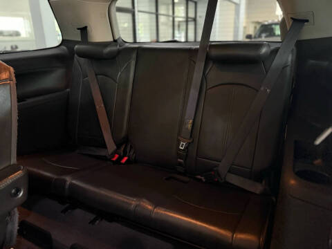 2011 Chevrolet Traverse LT