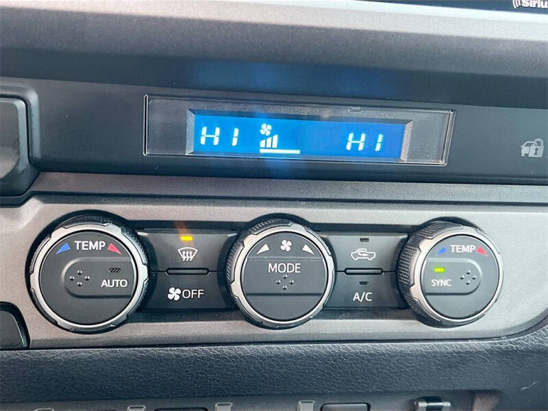 2023 Toyota Tacoma TRD Off-Road