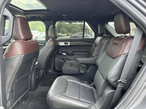 2022 Ford Explorer Platinum