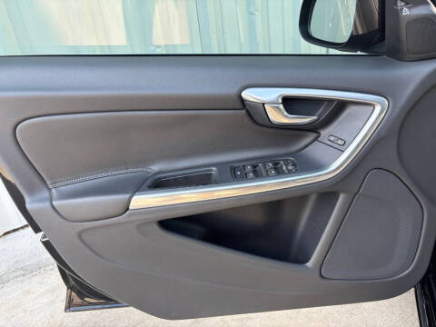 2016 Volvo V60 T5 Premier