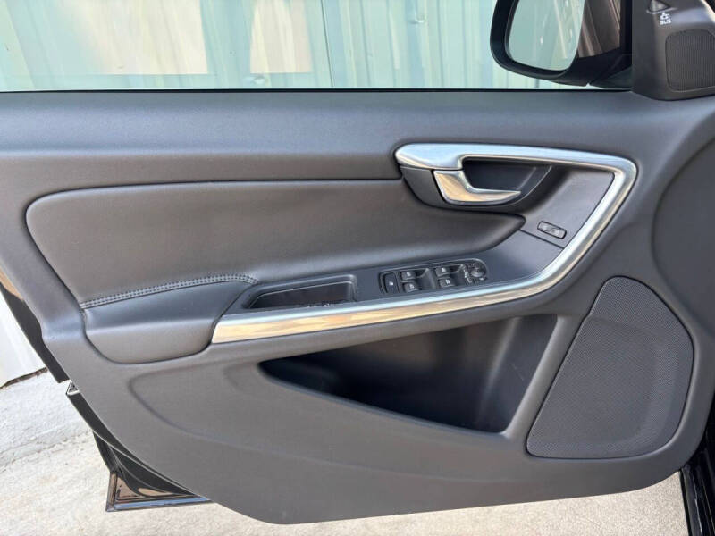 2016 Volvo V60 T5 Premier