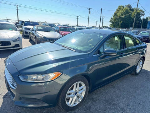 2015 Ford Fusion SE