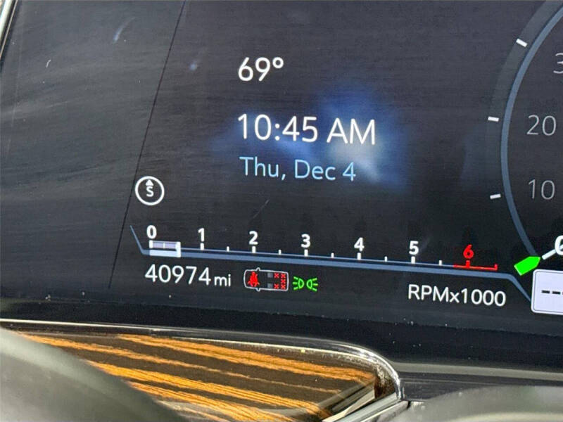 2023 Cadillac Escalade Premium Luxury
