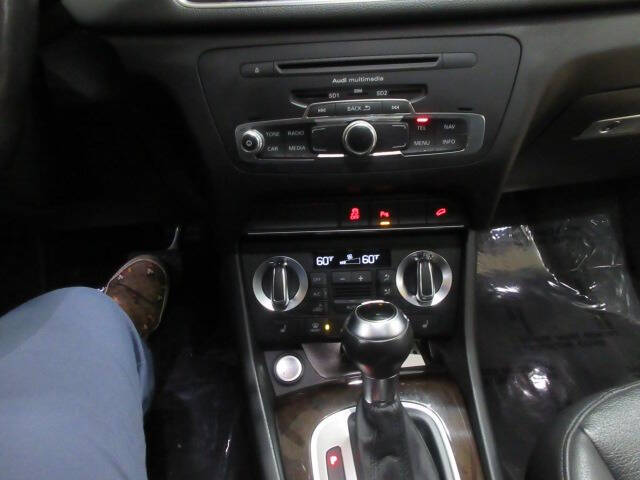 2015 Audi Q3 2.0T quattro Prestige