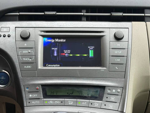 2013 Toyota Prius Two