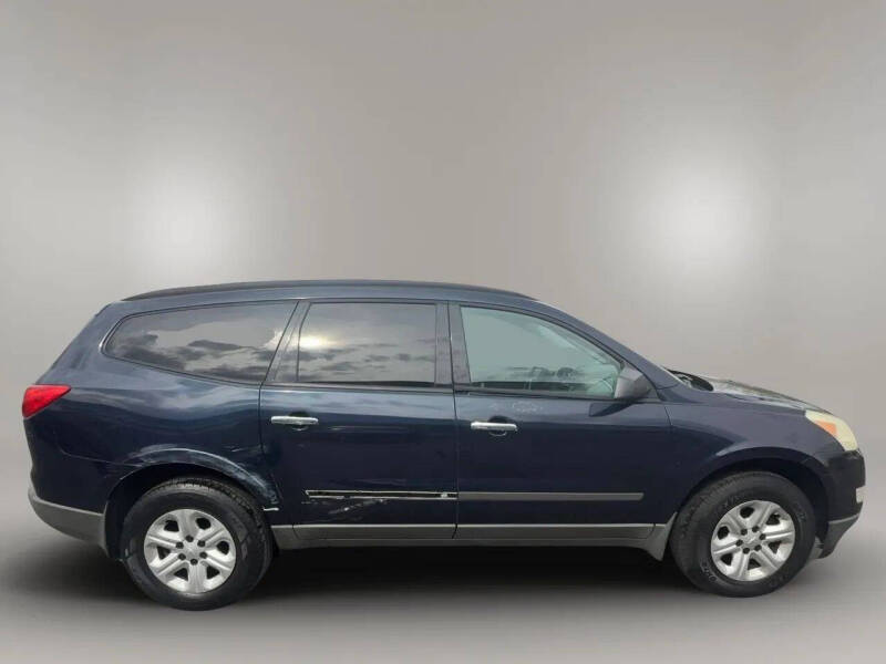 2012 Chevrolet Traverse LS